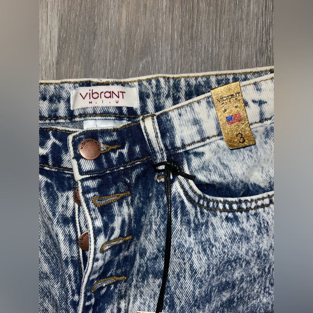 Jeans - Picture 4 of 6
